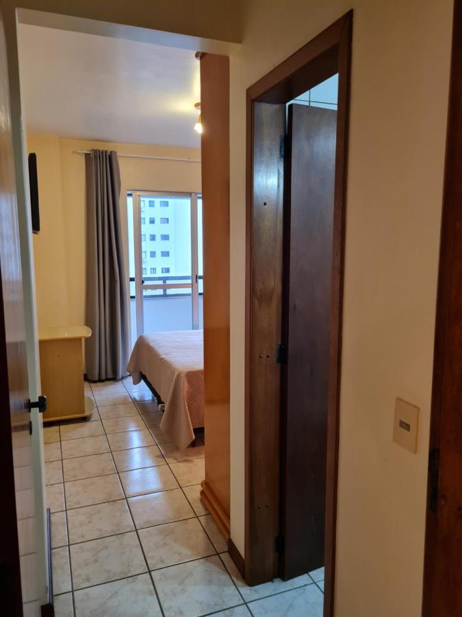 Апартаменты Apartamento 2 Quartos Central Diferenciado Балнеариу-Камбориу Экстерьер фото
